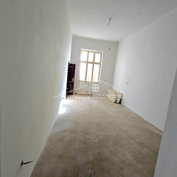 Kamienica z 1909 r. w prestiżowej części Przemyśla  4 mieszkania, 251,48m, po remoncie