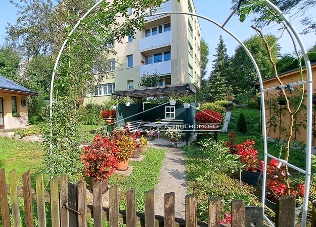 Kamienica inwestycyjna z lokalami i mieszkaniami  Przemyśl, ul. Grunwaldzka, blisko centrum