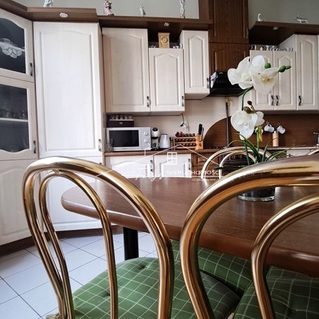 Kamienica inwestycyjna z lokalami i mieszkaniami  Przemyśl, ul. Grunwaldzka, blisko centrum