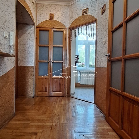 Kamienica inwestycyjna z lokalami i mieszkaniami  Przemyśl, ul. Grunwaldzka, blisko centrum