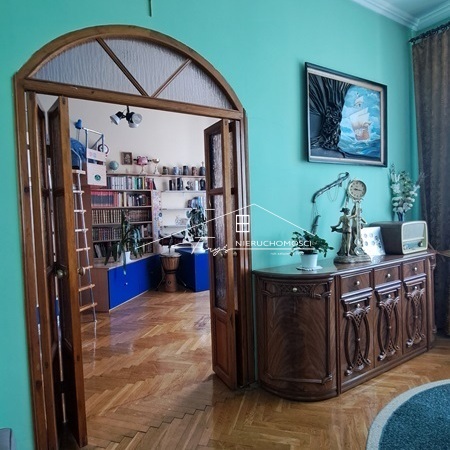 Kamienica inwestycyjna z lokalami i mieszkaniami  Przemyśl, ul. Grunwaldzka, blisko centrum