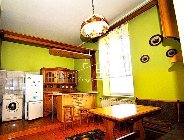 Kamienica 621m w centrum Przemyśla  po remoncie, idealna pod działalność i wynajem