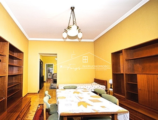 Kamienica 621m w centrum Przemyśla  po remoncie, idealna pod działalność i wynajem