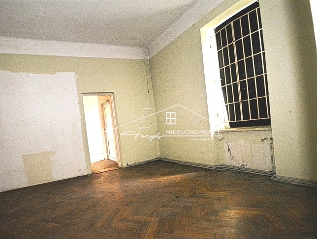 Kamienica 621m w centrum Przemyśla  po remoncie, idealna pod działalność i wynajem