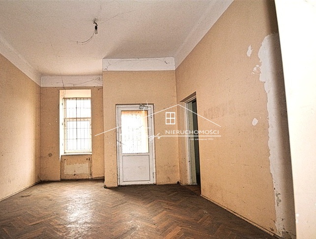 Kamienica 621m w centrum Przemyśla  po remoncie, idealna pod działalność i wynajem