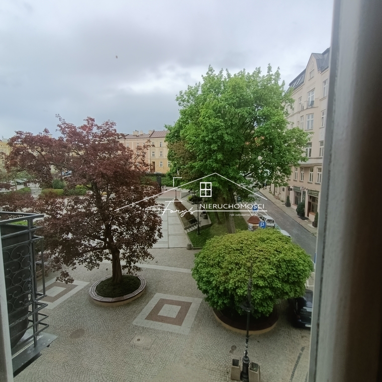 3pokojowe mieszkanie 69,66m2 w zabytkowej kamienicy w centrum Przemyśla  ul. Kazimierza Wielkiego