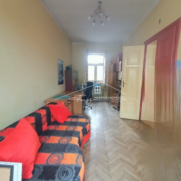 3pokojowe mieszkanie 69,66m2 w zabytkowej kamienicy w centrum Przemyśla  ul. Kazimierza Wielkiego