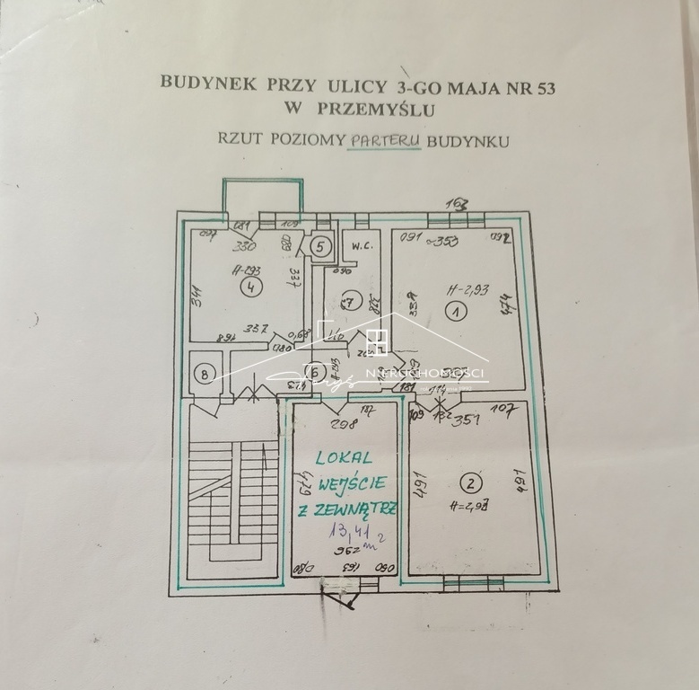 Umów prezentację i rozpocznij zarabianie na tej kamienicy.