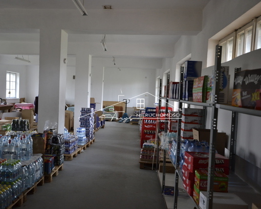 Lokal usługowo-handlowy 200m do wynajęcia  Maleniska k. Jarosławia, doskonała lokalizacja