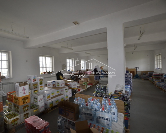 Lokal usługowo-handlowy 200m do wynajęcia  Maleniska k. Jarosławia, doskonała lokalizacja