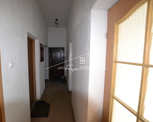 Lokal usługowo-handlowy 200m do wynajęcia  Maleniska k. Jarosławia, doskonała lokalizacja