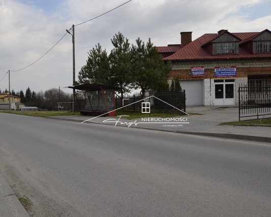 Lokal usługowo-handlowy 200m do wynajęcia  Maleniska k. Jarosławia, doskonała lokalizacja