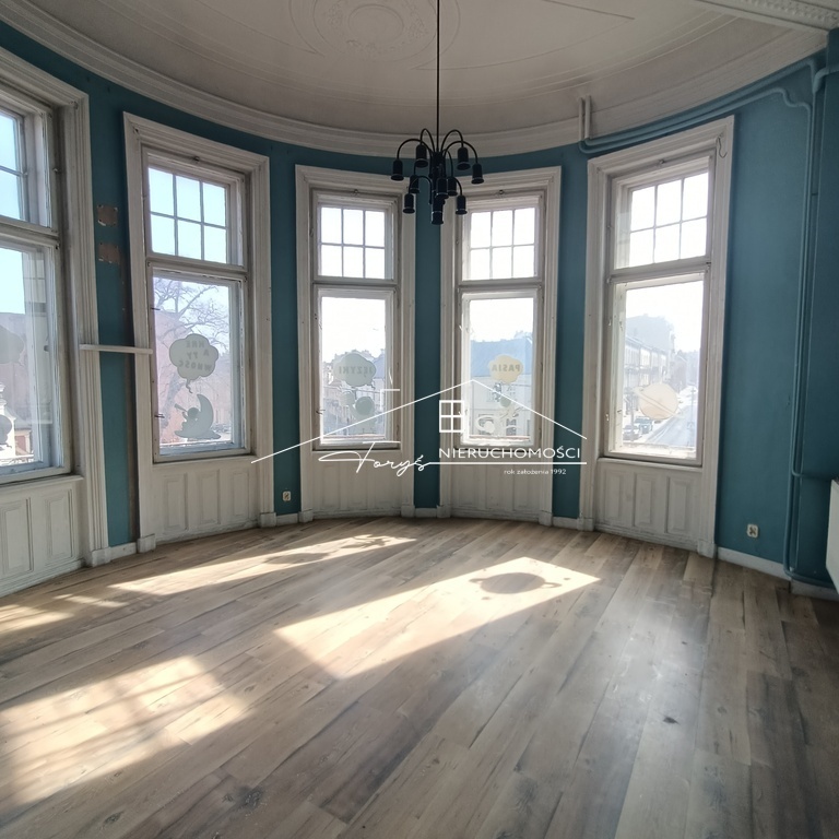 Lokal 950m do wynajęcia w zabytkowej kamienicy w centrum Przemyśla  idealna przestrzeń pod działalność