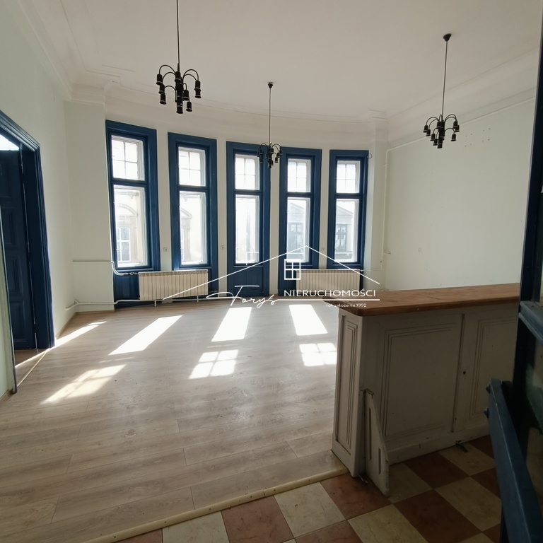 Lokal 950m do wynajęcia w zabytkowej kamienicy w centrum Przemyśla  idealna przestrzeń pod działalność