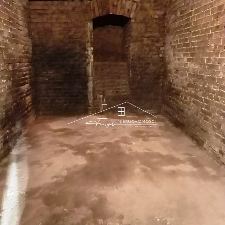 Lokal 950m do wynajęcia w zabytkowej kamienicy w centrum Przemyśla  idealna przestrzeń pod działalność