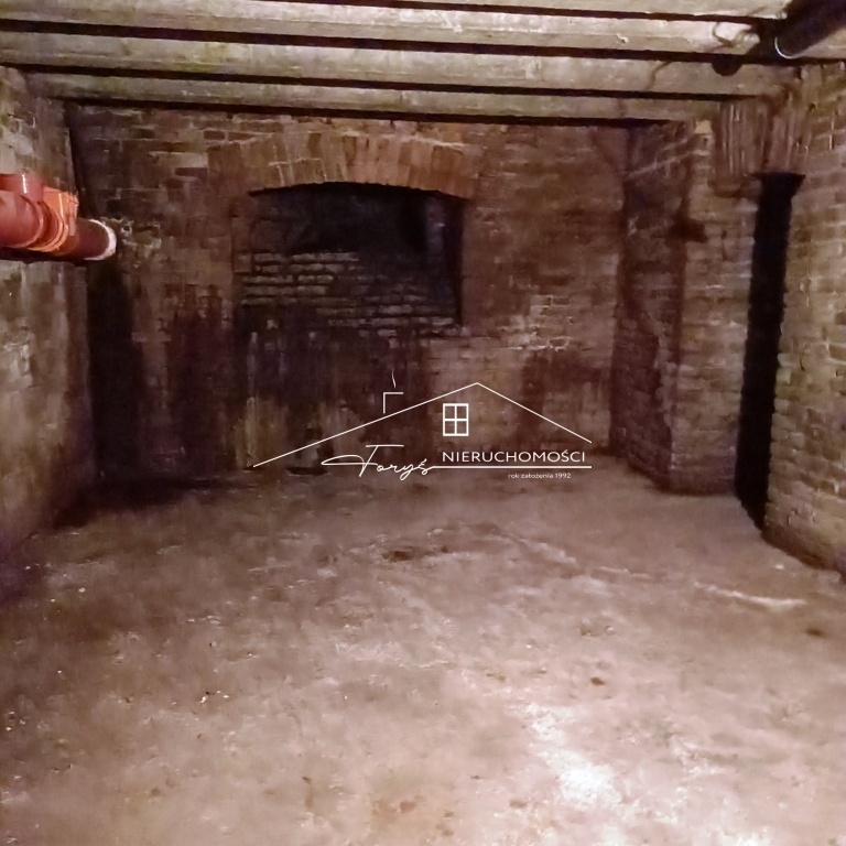 Lokal 950m do wynajęcia w zabytkowej kamienicy w centrum Przemyśla  idealna przestrzeń pod działalność