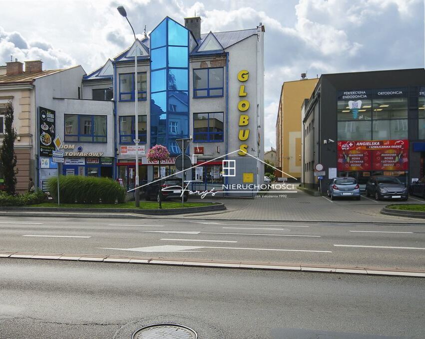 Jarosław, Jana Pawła II  Lokal handlowo-usługowy 148,55 m do wynajęcia Globus, 2 piętro