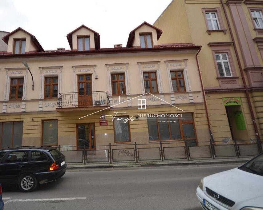 Lokal usługowy 230m do wynajęcia  I piętro, ul. Dworskiego, Przemyśl