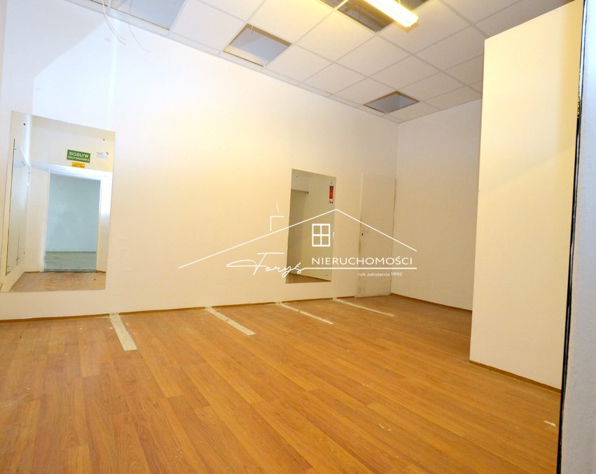 Lokal 294m do wynajęcia  centrum miasta, I piętro, doskonała lokalizacja