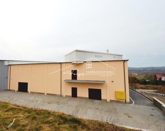 Lokal 497m do wynajęcia  Ostrów k. Przemyśla, idealny pod handel i usługi