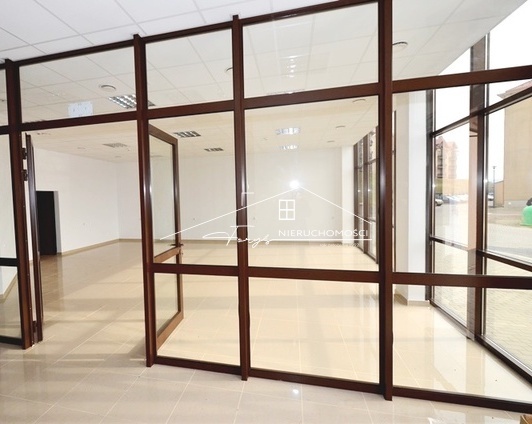 Lokal 497m do wynajęcia  Ostrów k. Przemyśla, idealny pod handel i usługi