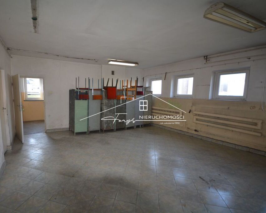 Lokal 64m na wynajem  Przemyśl, ul. Bakończycka, parter w biurowcu, idealny pod biuro lub magazyn