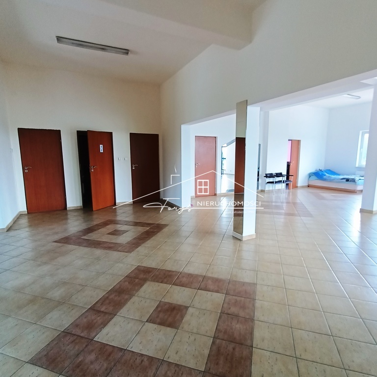 Lokal 200m na wynajem  Przemyśl, ul. Ofiar Katynia, idealny pod biuro lub usługi