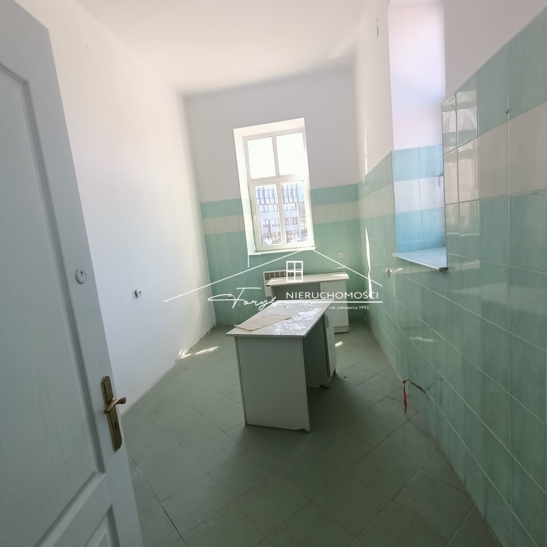 Lokale użytkowe do wynajęcia w centrum Przemyśla  ul. Wałowa, 3050m2