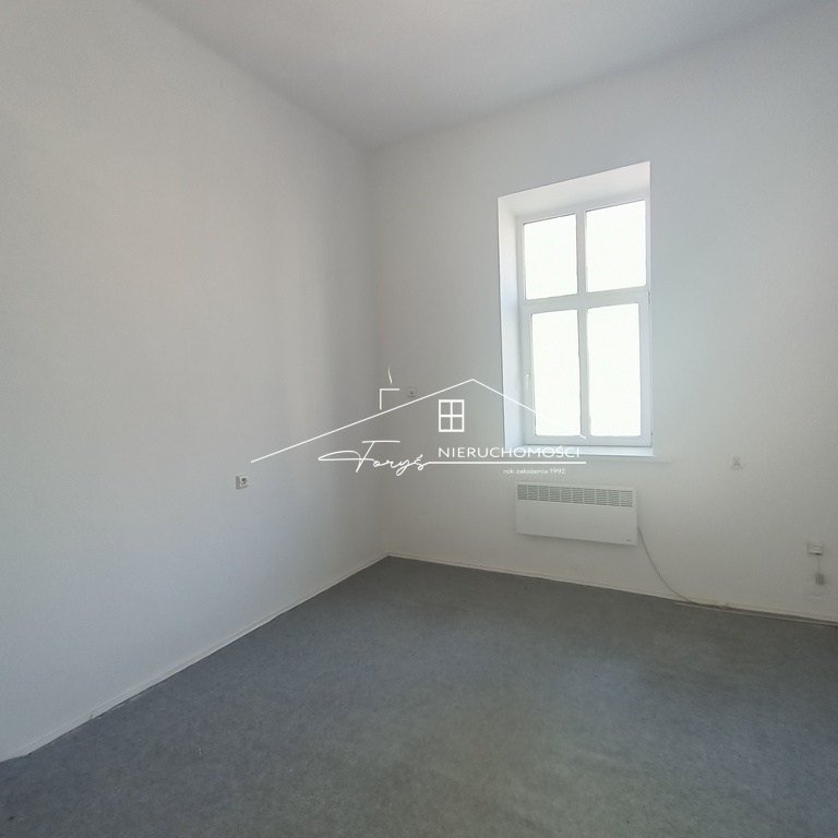 Lokale użytkowe do wynajęcia w centrum Przemyśla  ul. Wałowa, 3050m2