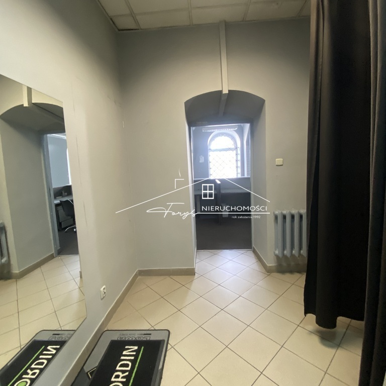 Lokal 116m na wynajem  parter kamienicy w centrum Przemyśla, ul. Jagiellońska