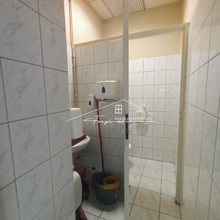 Lokal 116m na wynajem  parter kamienicy w centrum Przemyśla, ul. Jagiellońska