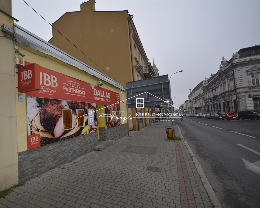 Lokal handlowo-usługowy 270m na wynajem  Plac na Bramie, Przemyśl