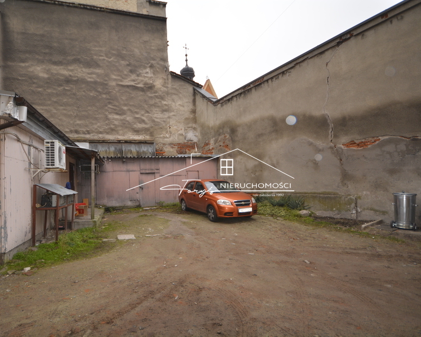 Lokal handlowo-usługowy 270m na wynajem  Plac na Bramie, Przemyśl