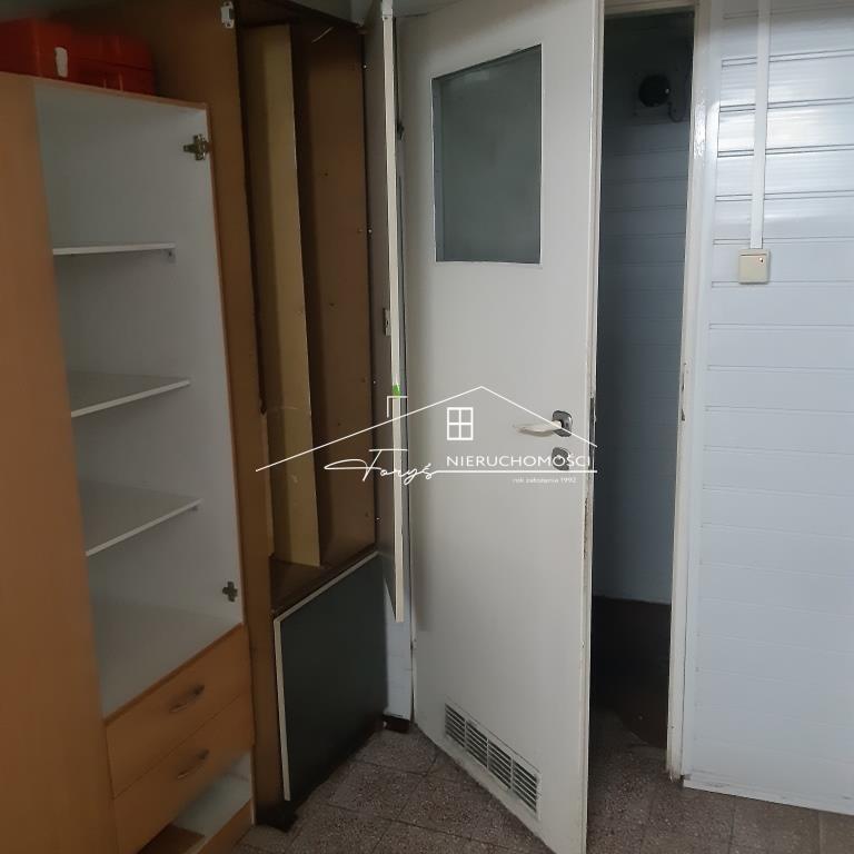 Lokal handlowo-usługowy 270m na wynajem  Plac na Bramie, Przemyśl