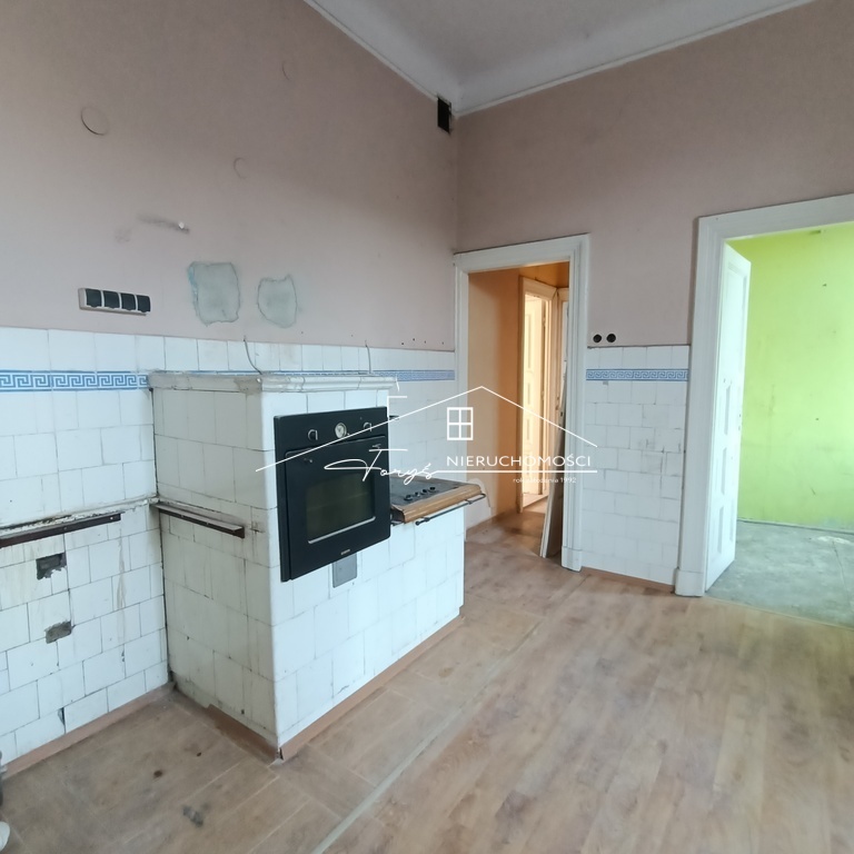 Lokale 250m do wynajęcia w zabytkowej kamienicy w centrum Przemyśla