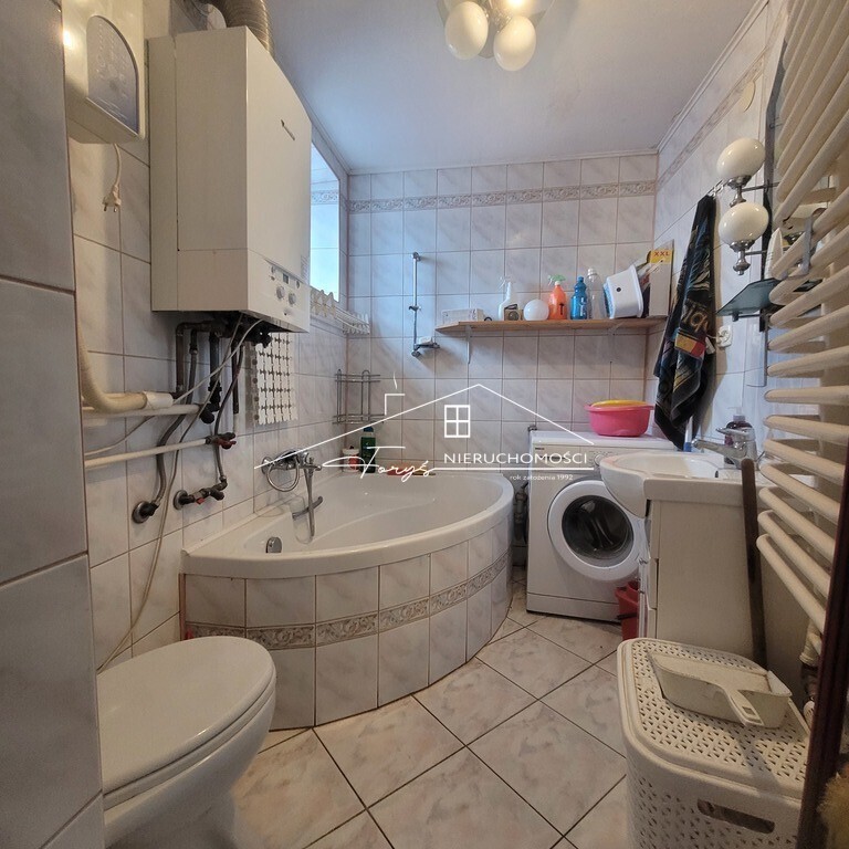 Przestronne mieszkanie 100m z balkonem i garażem w centrum Lubaczowa  ul. Krótka