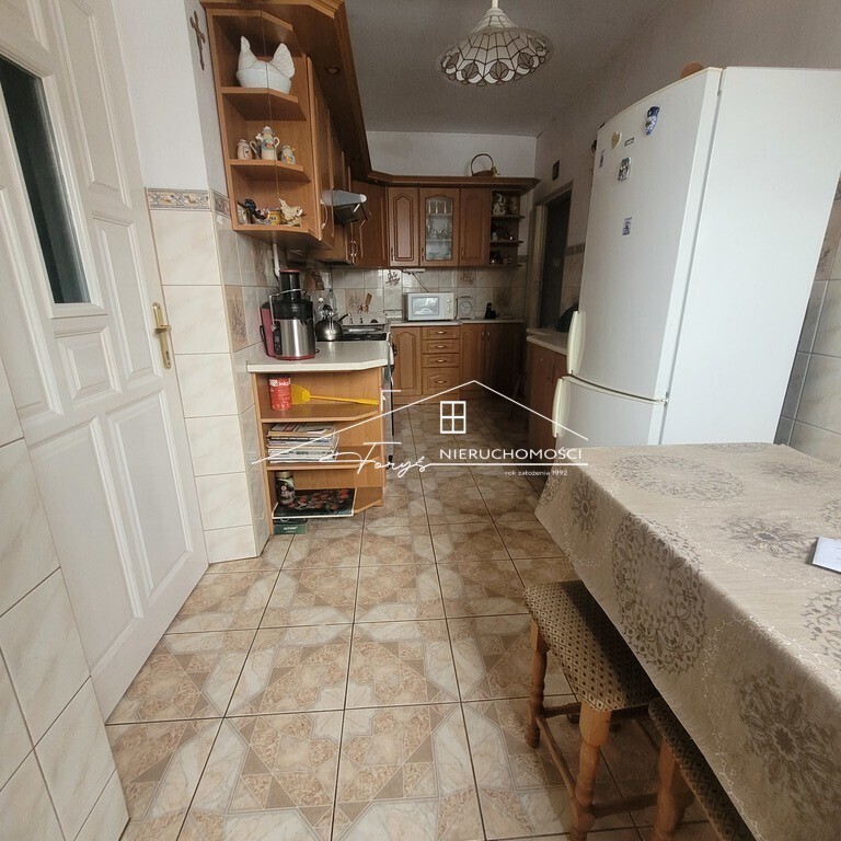 Przestronne mieszkanie 100m z balkonem i garażem w centrum Lubaczowa  ul. Krótka