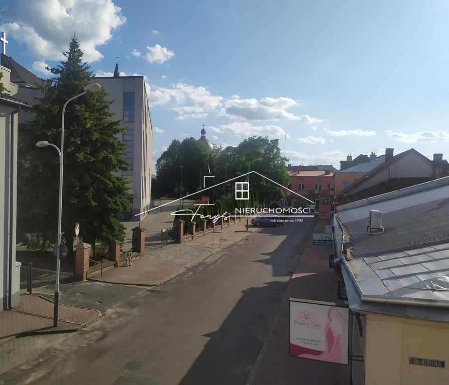 Przestronne mieszkanie 100m z balkonem i garażem w centrum Lubaczowa  ul. Krótka