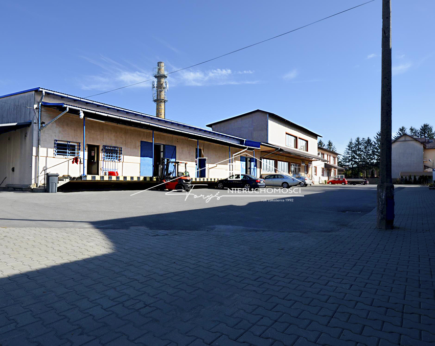 Powierzchnie magazynowe do wynajęcia w Radymnie  525 m z rampą i placem manewrowym