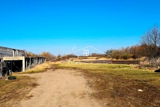 Nieruchomość złożona z kilku działek, elastyczna konfiguracja zakupu.