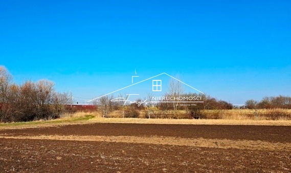 Opcja powiększenia terenu inwestycji do 8–10 ha.