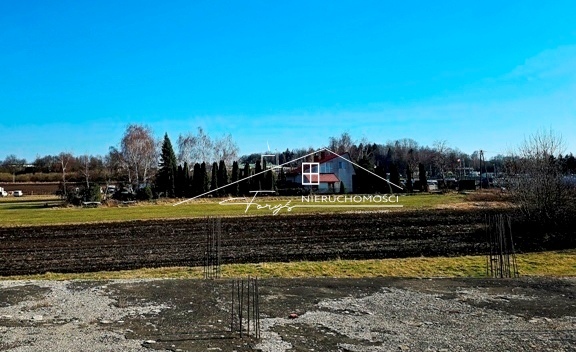 Zabezpiecz swój biznes w kluczowym punkcie wymiany towarowej Wschód–Zachód.