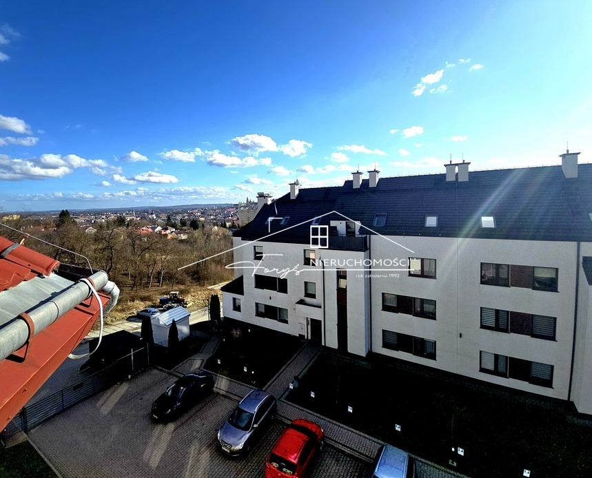 Przemyśl, ul. Skorupki  dwupoziomowe 3-pokojowe mieszkanie z widokiem, 35tys.zł taniej