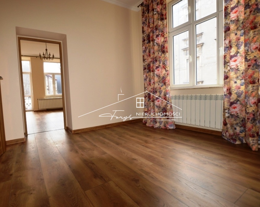 3-pokojowe mieszkanie 86m po generalnym remoncie  Przemyśl, ul. Rejtana