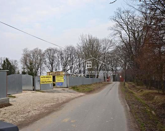 Nieruchomość komercyjna 488m z placem i wiatą  Maćkowice k. Przemyśla, 0,84ha