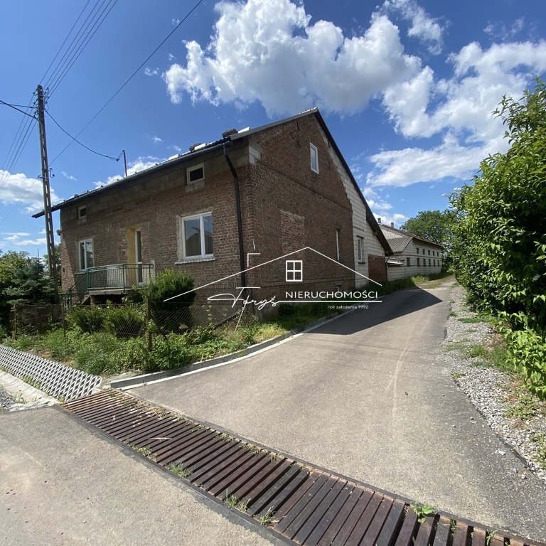 Nieruchomość na sprzedaż w Ostrowie k. Radymna  idealny dom z potencjałem dla rodziny