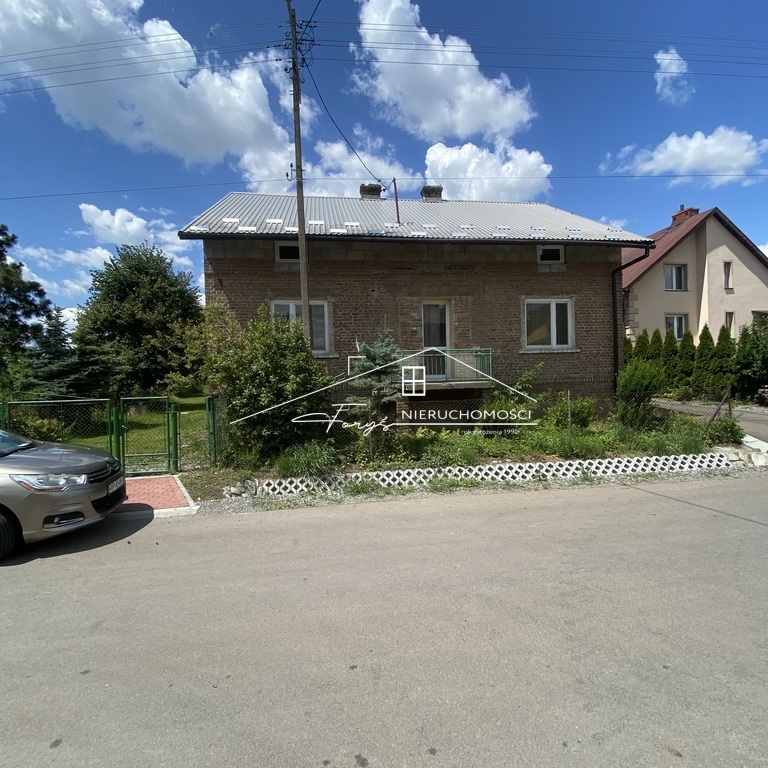 Nieruchomość na sprzedaż w Ostrowie k. Radymna  idealny dom z potencjałem dla rodziny