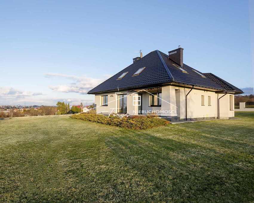 Jarosław  nieruchomość premium dom 153 m w wysokim standardzie