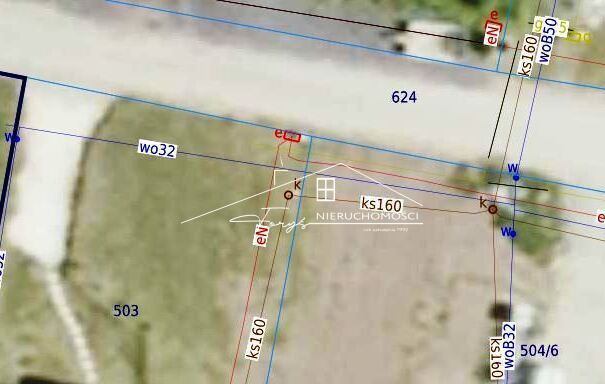 Atrakcyjna nieruchomość  działka budowlana w Surochowie z mediami i WZ-tką