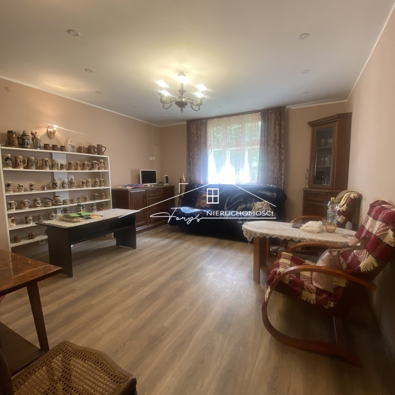 Skontaktuj się, aby umówić prezentację tej wyjątkowej nieruchomości.